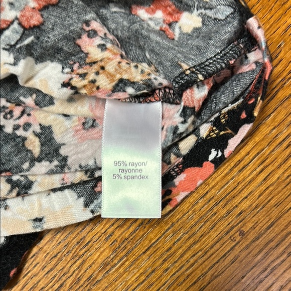 Maurices Black and Pink Floral Sleeveless Tank Top - Picture 6 of 6